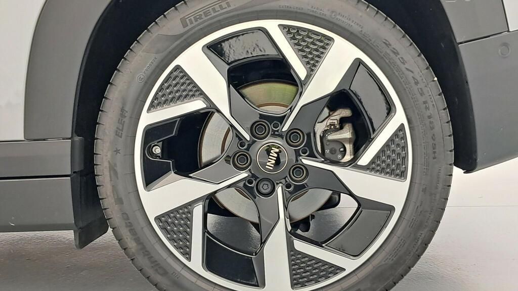 fotoG 14 del MINI MINI Aceman E 135 kW (184 CV) 184cv Eléctrico del 2025 en Madrid