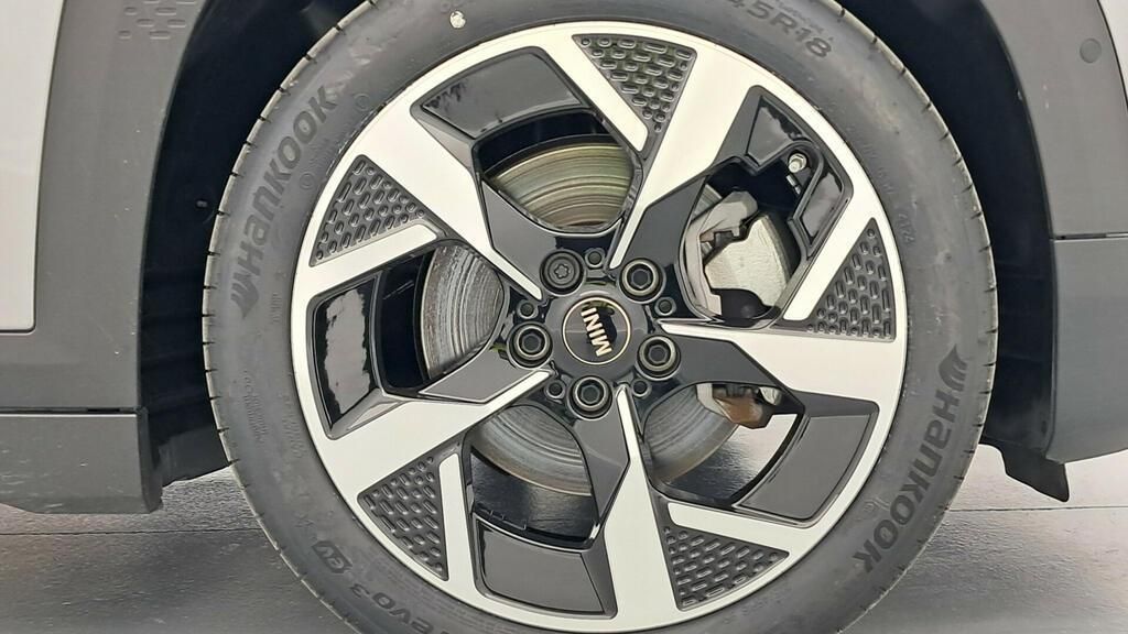 fotoG 13 del MINI MINI Aceman E 135 kW (184 CV) 184cv Eléctrico del 2025 en Madrid