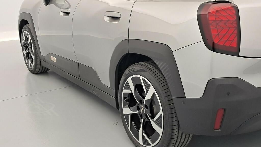 fotoG 18 del MINI MINI Aceman E 135 kW (184 CV) 184cv Eléctrico del 2025 en Madrid