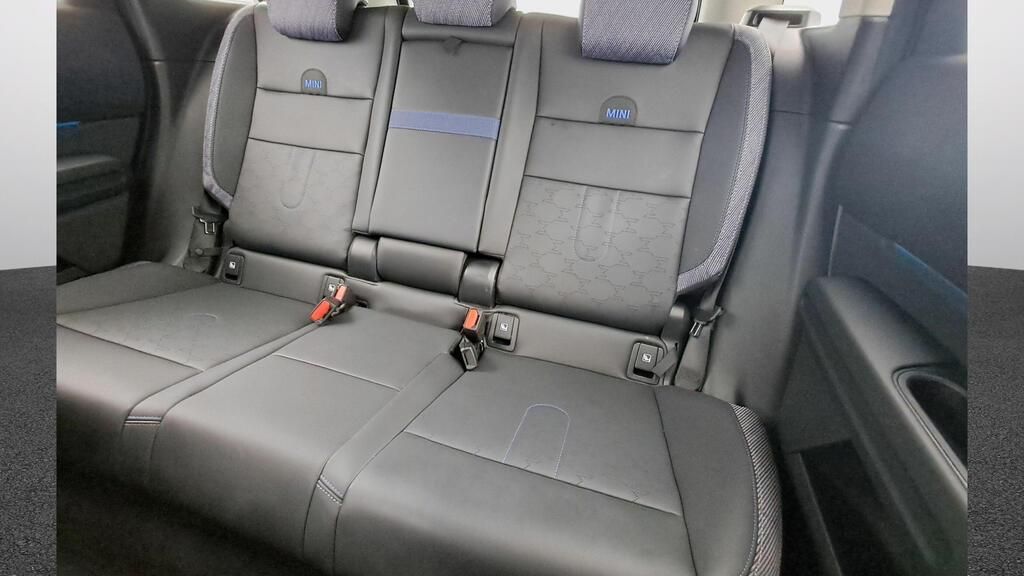 fotoG 9 del MINI MINI Countryman E 150 kW (204 CV) 204cv Eléctrico del 2025 en Madrid