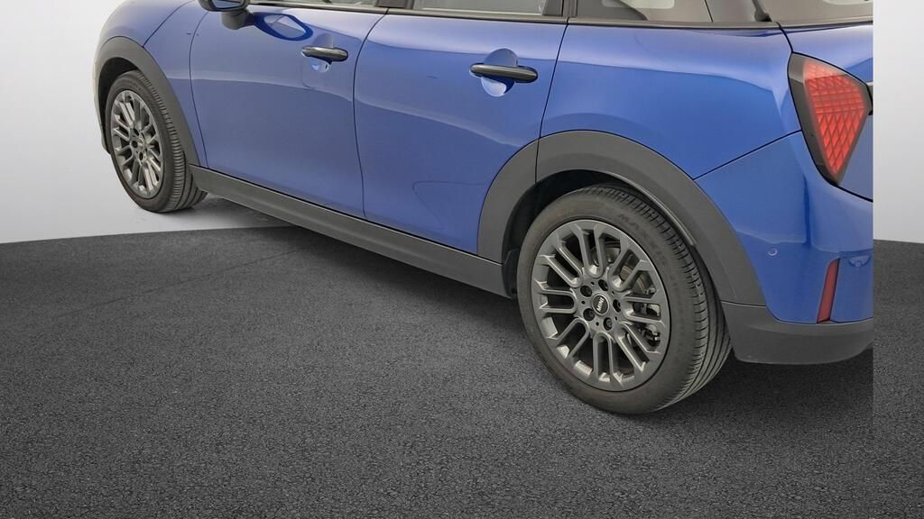 fotoG 17 del MINI MINI 5 Puertas Cooper C 115 kW (156 CV) 156cv Gasolina del 2025 en Madrid