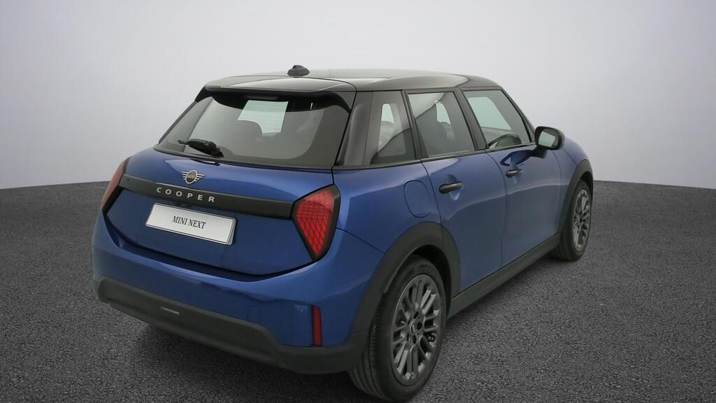 fotoG 5 del MINI MINI 5 Puertas Cooper C 115 kW (156 CV) 156cv Gasolina del 2025 en Madrid