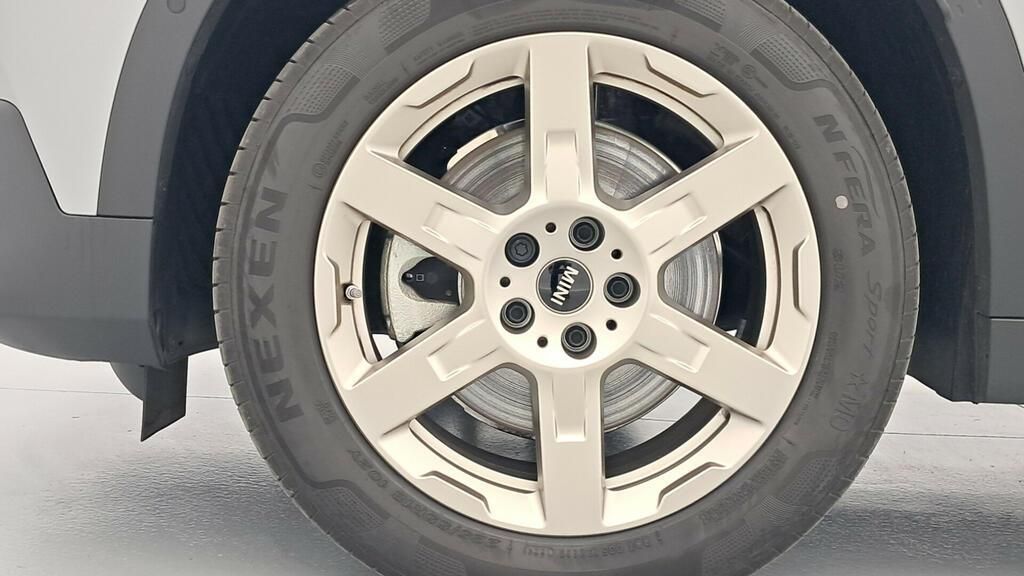 fotoG 15 del MINI MINI Countryman C 125 kW (170 CV) 170cv Gasolina del 2025 en Madrid