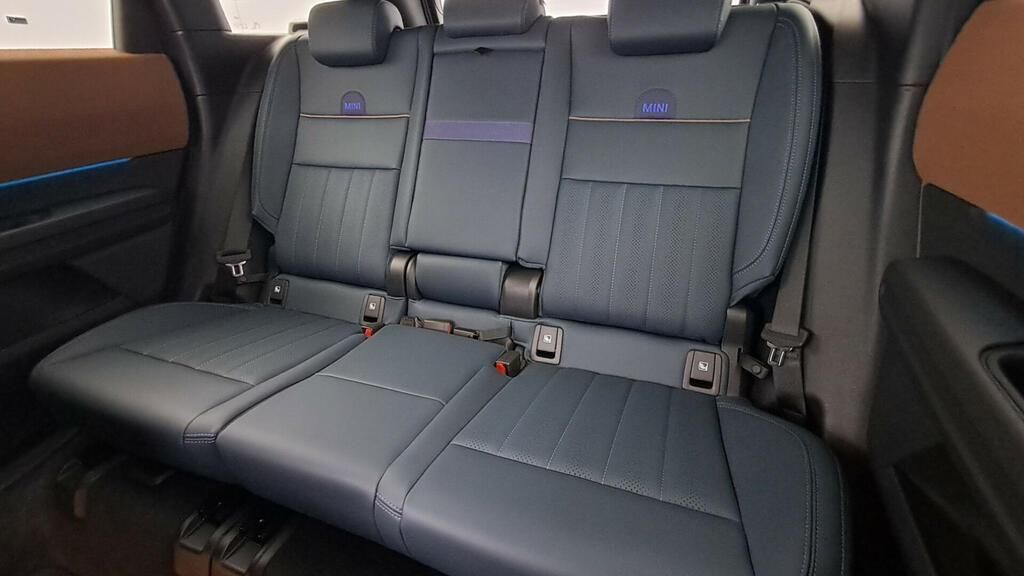 fotoG 9 del MINI MINI Countryman C 125 kW (170 CV) 170cv Gasolina del 2025 en Madrid