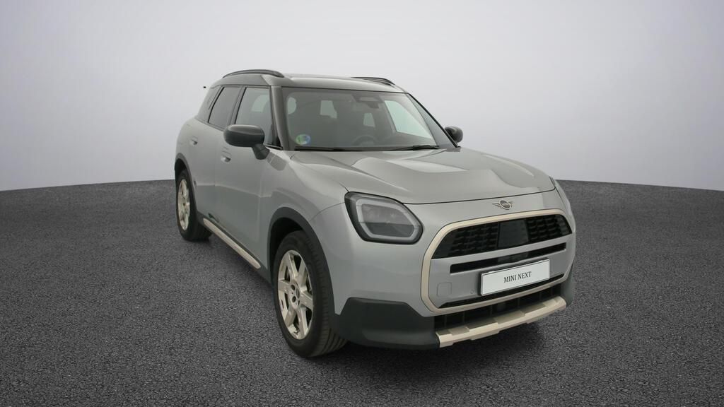 fotoG 16 del MINI MINI Countryman C 125 kW (170 CV) 170cv Gasolina del 2025 en Madrid