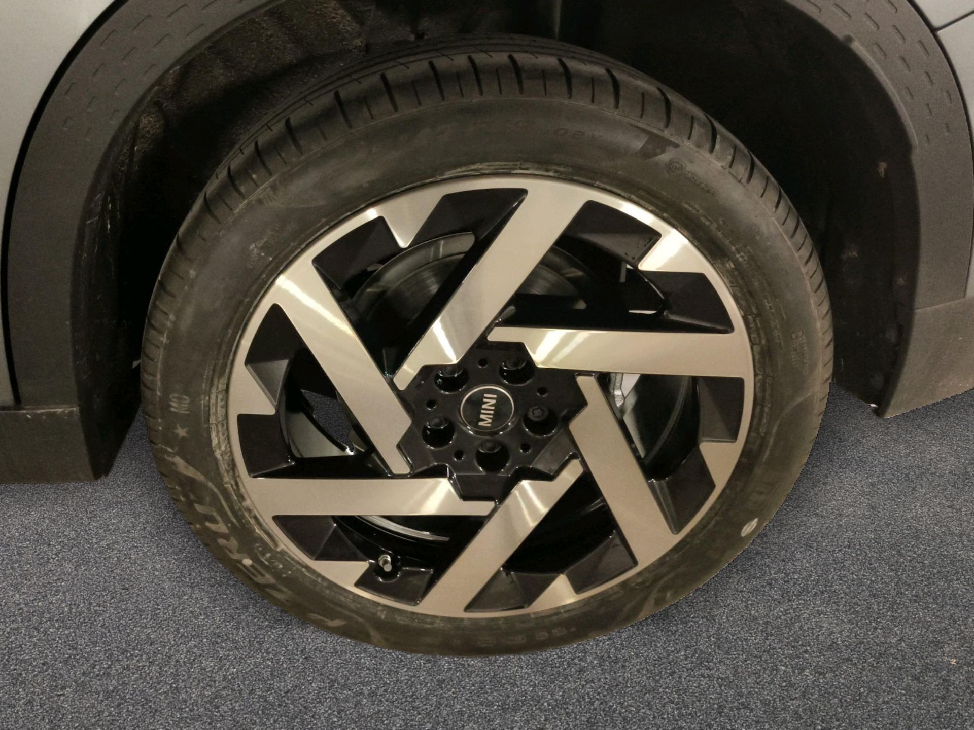 fotoG 12 del Mini MINI Countryman C 170cv Gasolina del 2025 en Madrid