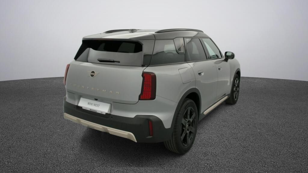 fotoG 4 del MINI MINI Countryman C 125 kW (170 CV) 170cv Gasolina del 2025 en Madrid