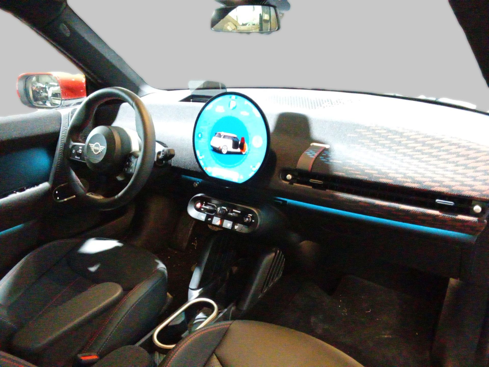 fotoG 7 del MINI MINI 3 Puertas Cooper SE 160 kW (218 CV) 218cv Eléctrico del 2025 en Madrid