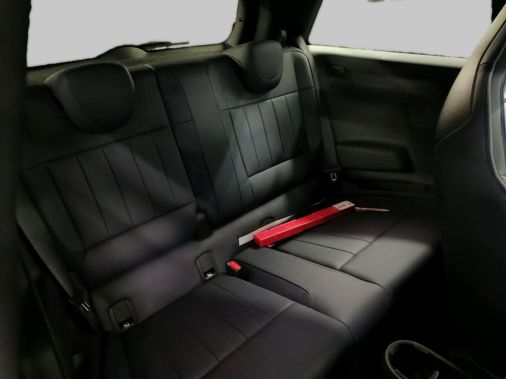 fotoG 9 del MINI MINI 3 Puertas Cooper E 135 kW (184 CV) 184cv Eléctrico del 2025 en Madrid