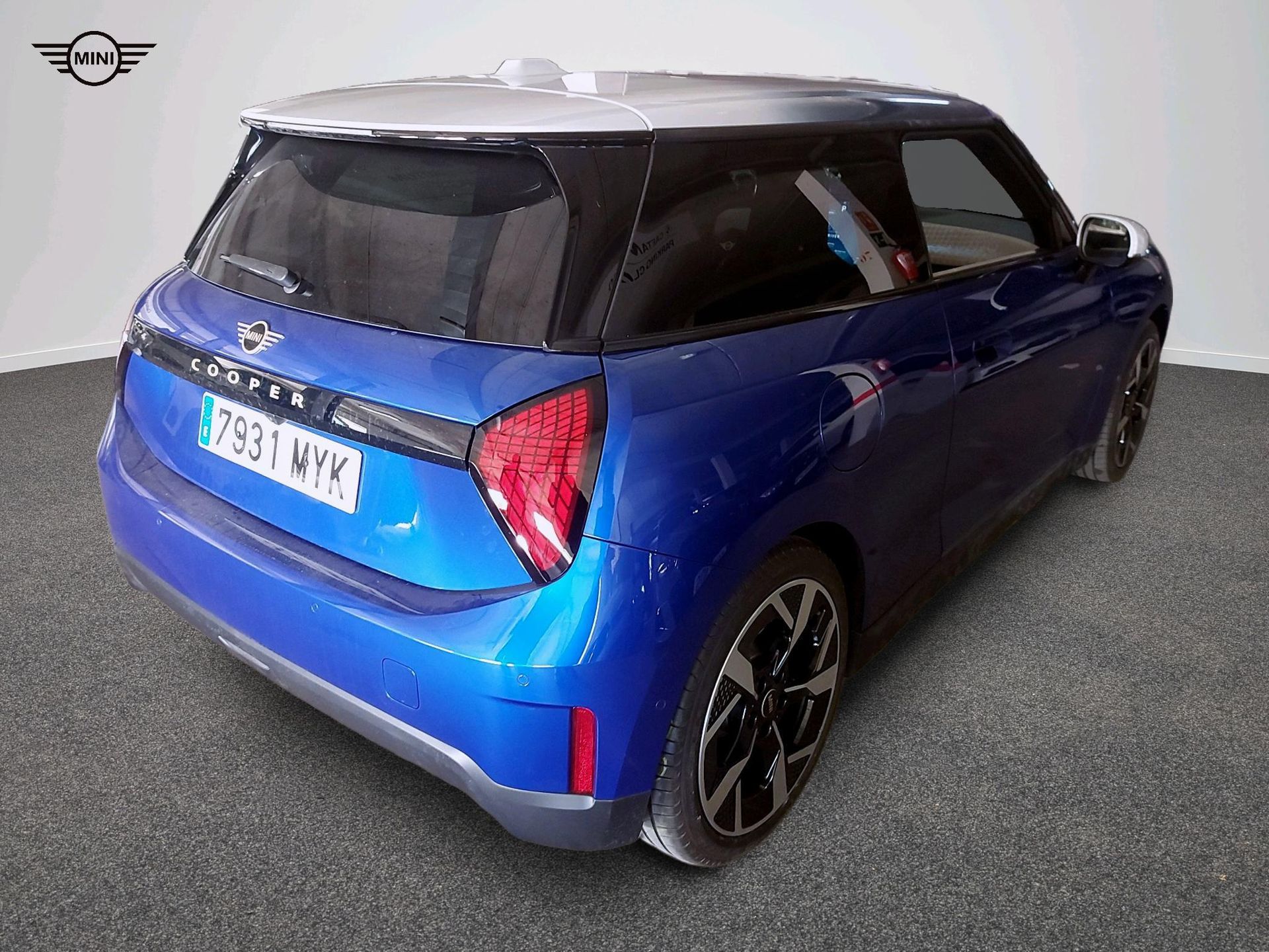 fotoG 5 del MINI MINI 3 Puertas Cooper E 135 kW (184 CV) 184cv Eléctrico del 2025 en Madrid