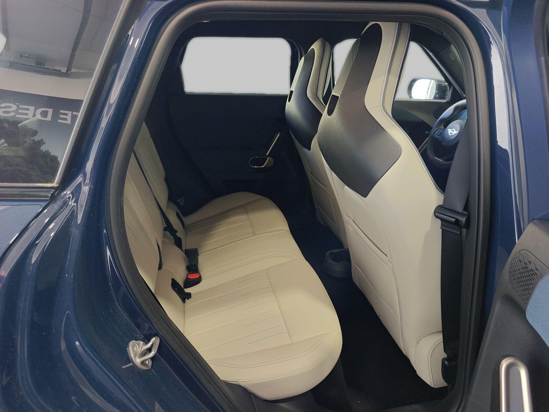 fotoG 9 del MINI MINI Aceman E 135 kW (184 CV) 184cv Eléctrico del 2025 en Madrid