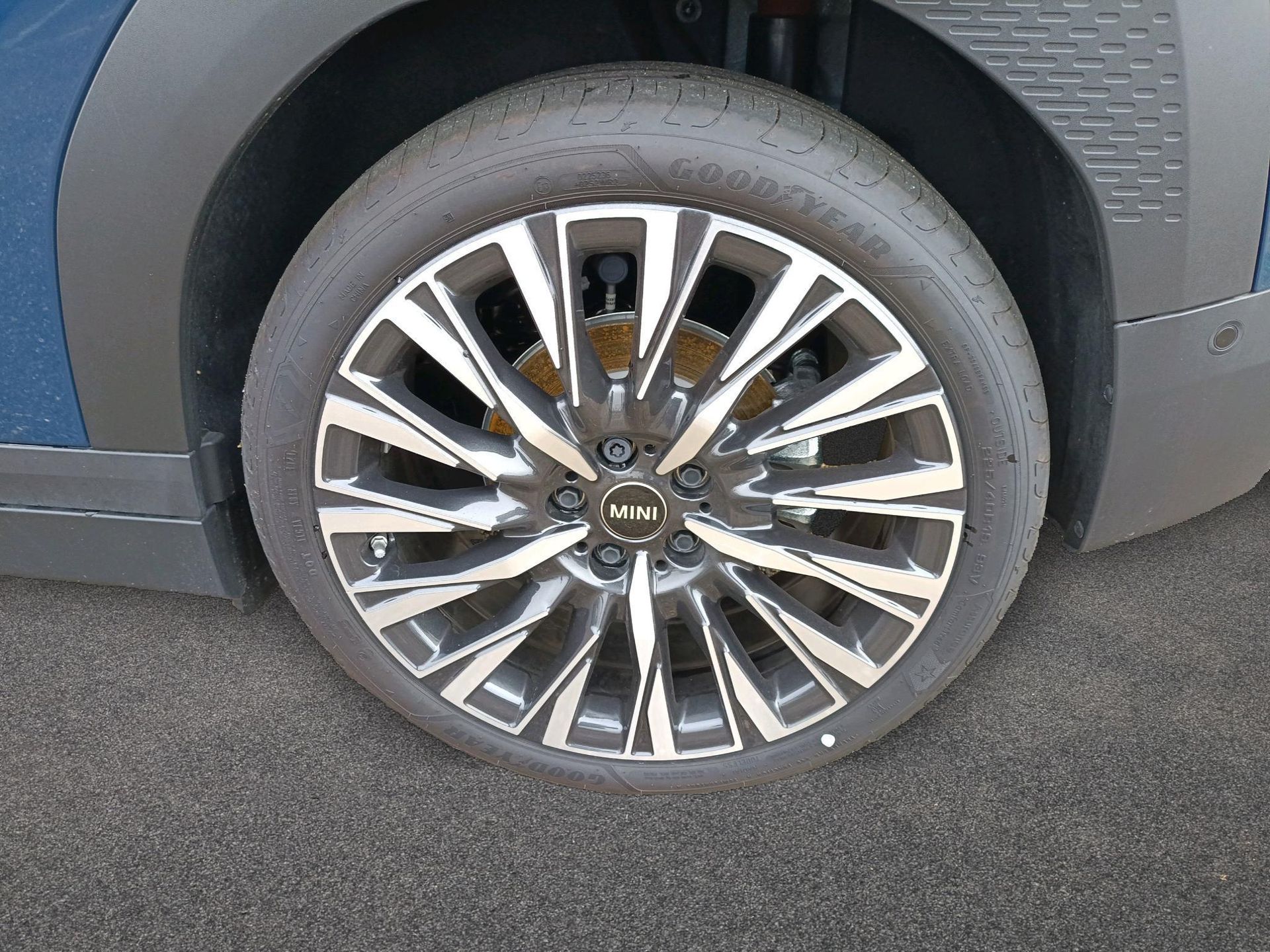 fotoG 14 del MINI MINI Aceman E 135 kW (184 CV) 184cv Eléctrico del 2025 en Madrid