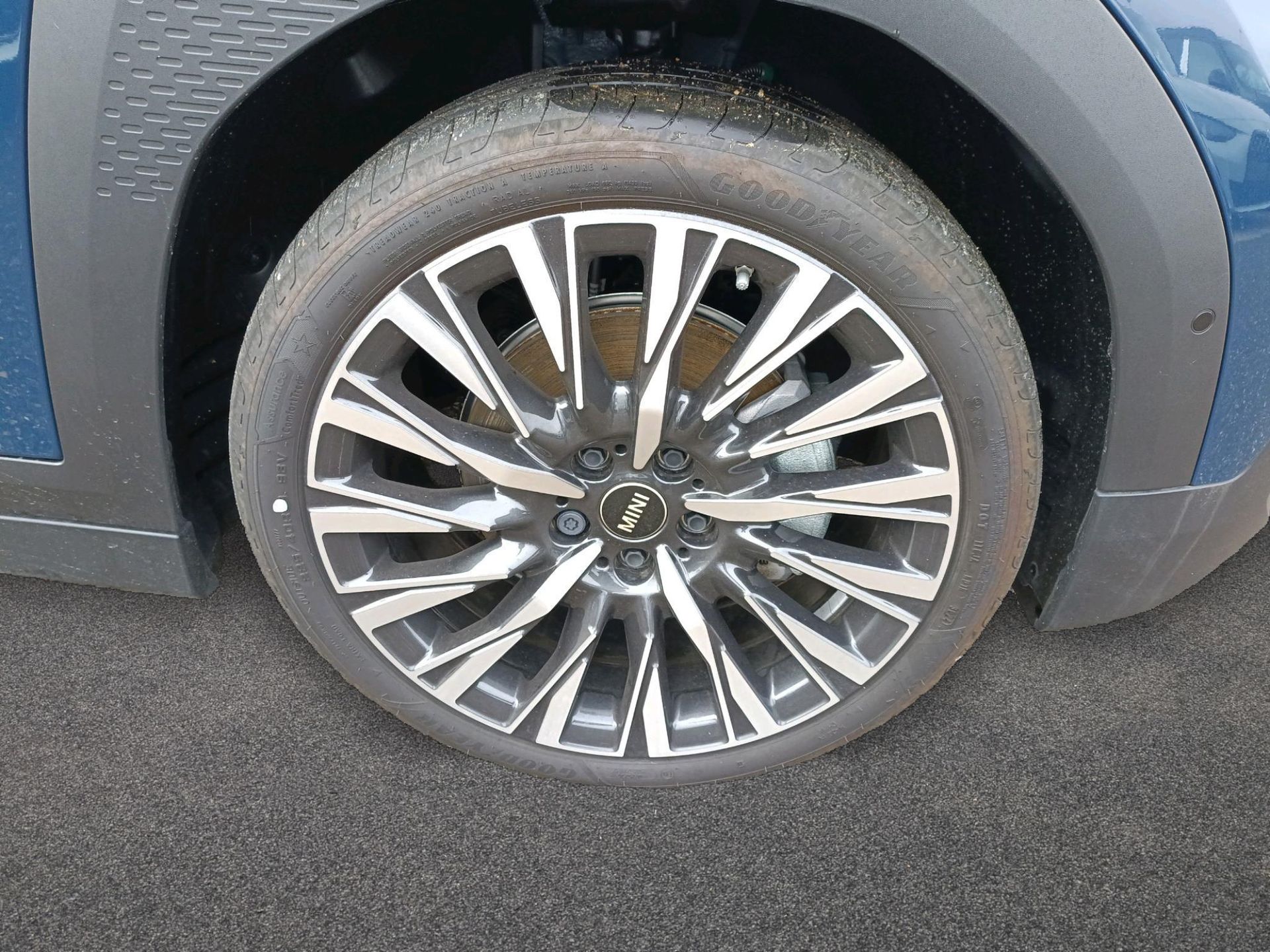 fotoG 11 del MINI MINI Aceman E 135 kW (184 CV) 184cv Eléctrico del 2025 en Madrid