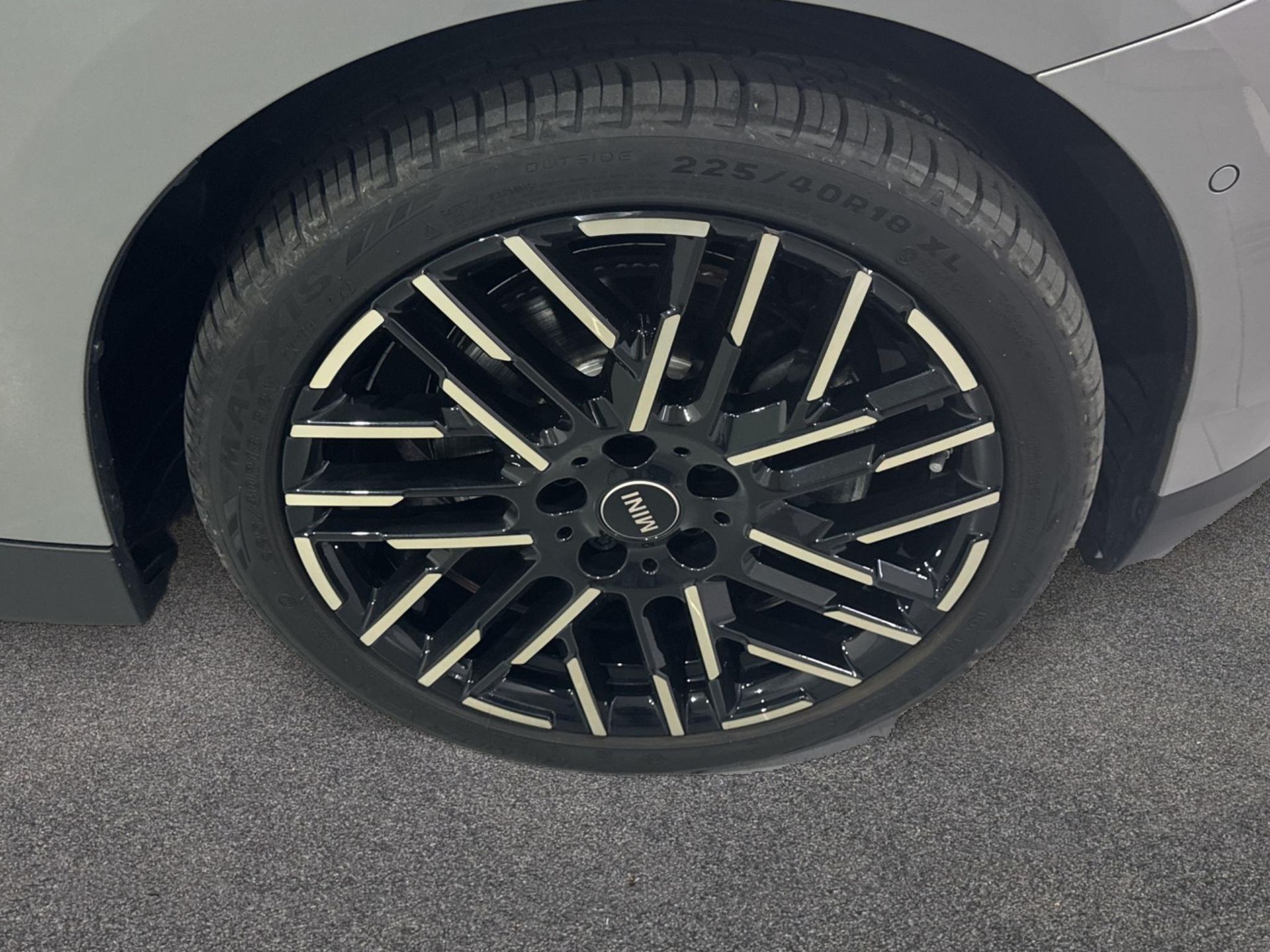 fotoG 14 del MINI MINI 3 Puertas Cooper SE 160 kW (218 CV) 218cv Eléctrico del 2025 en Madrid