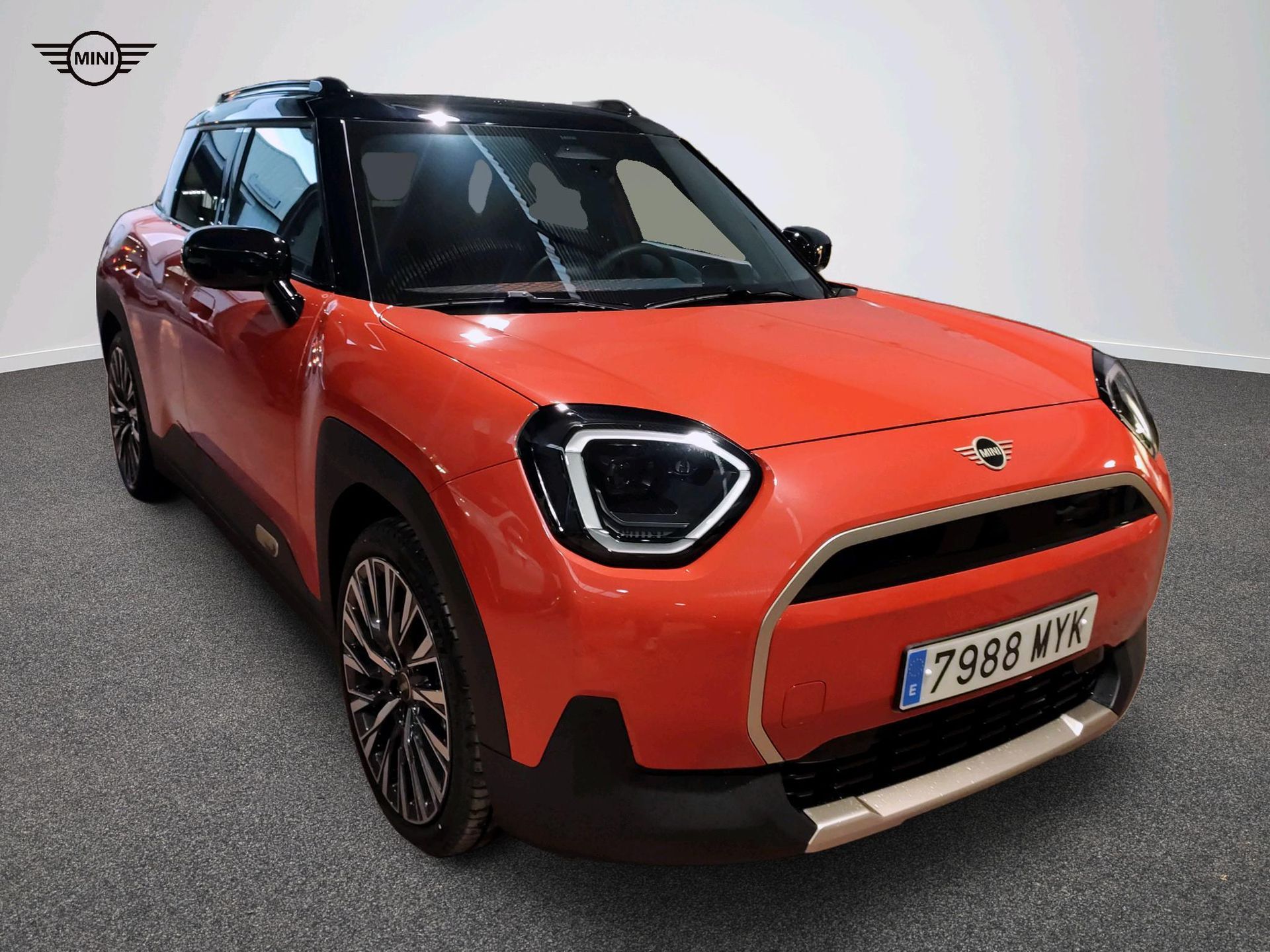 fotoG 15 del MINI MINI Aceman E 135 kW (184 CV) 184cv Eléctrico del 2025 en Madrid