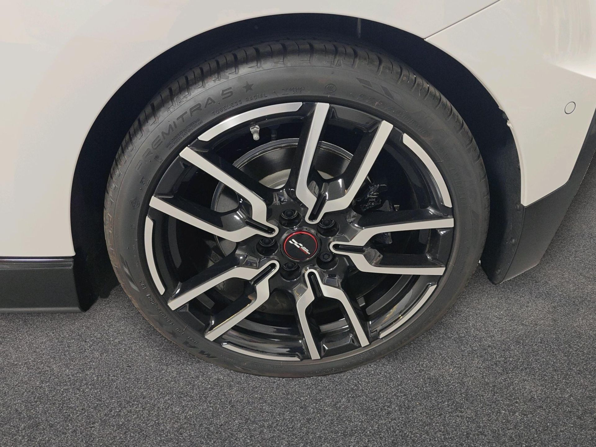 fotoG 12 del MINI MINI 3 Puertas Cooper SE 160 kW (218 CV) 218cv Eléctrico del 2025 en Madrid