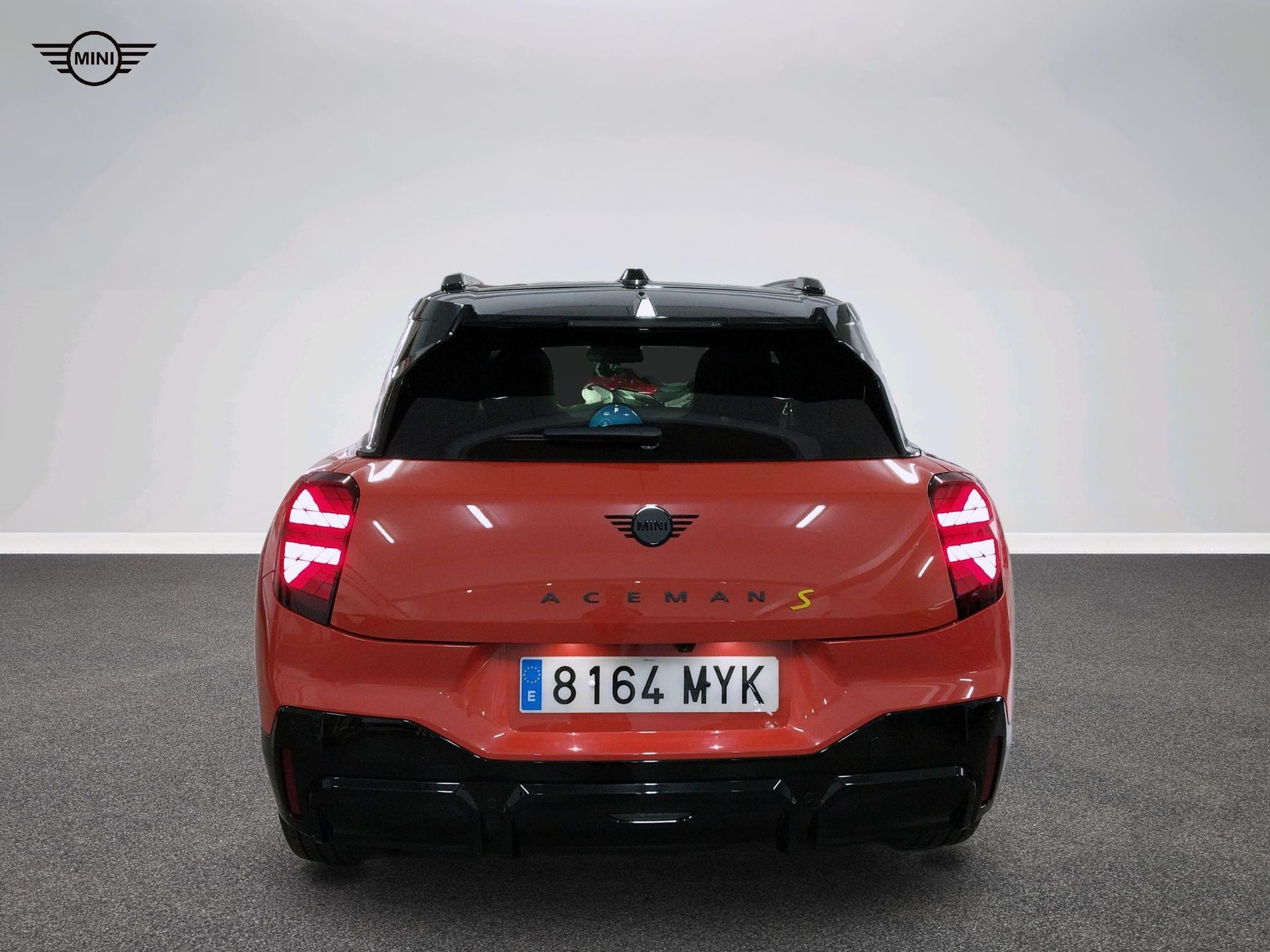 fotoG 6 del Mini MINI Aceman SE 218cv Eléctrico del 2025 en Madrid