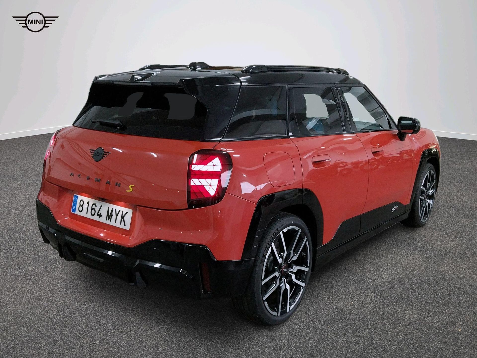 fotoG 4 del Mini MINI Aceman SE 218cv Eléctrico del 2025 en Madrid