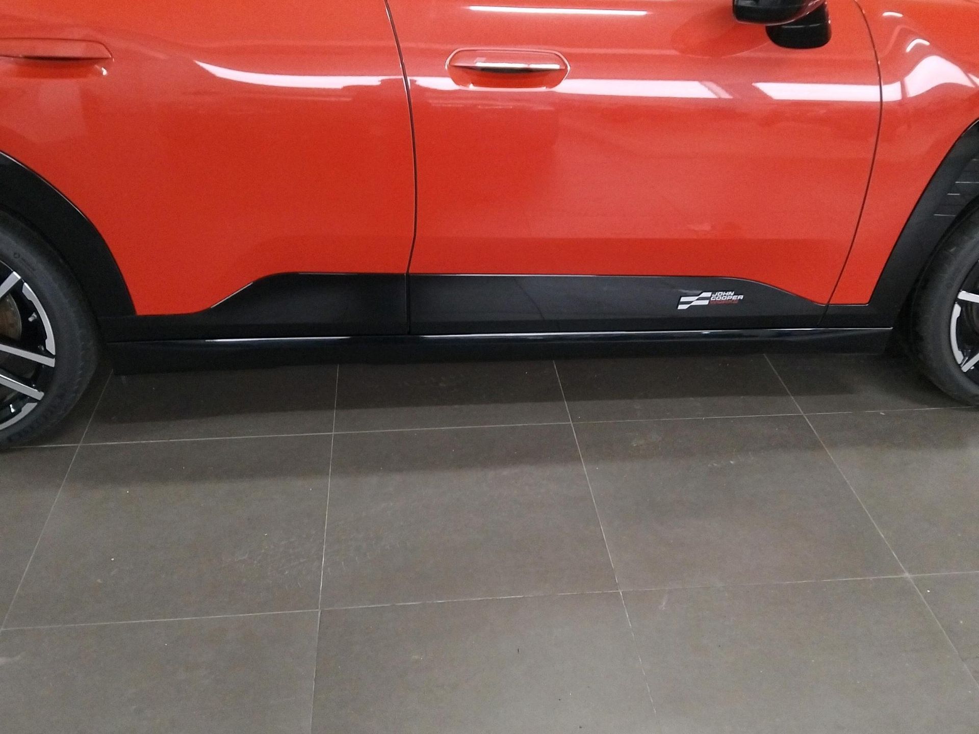 fotoG 17 del Mini MINI Aceman SE 218cv Eléctrico del 2025 en Madrid