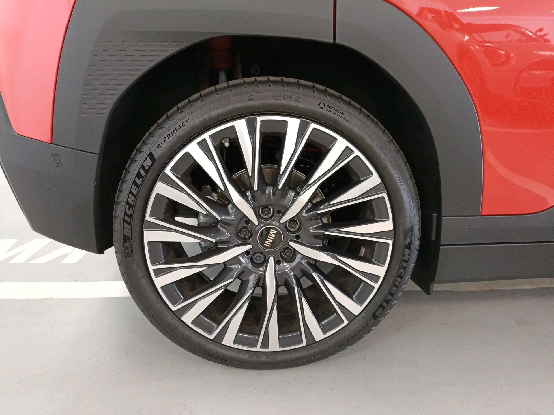 fotoG 13 del MINI MINI Aceman E 135 kW (184 CV) 184cv Eléctrico del 2025 en Madrid