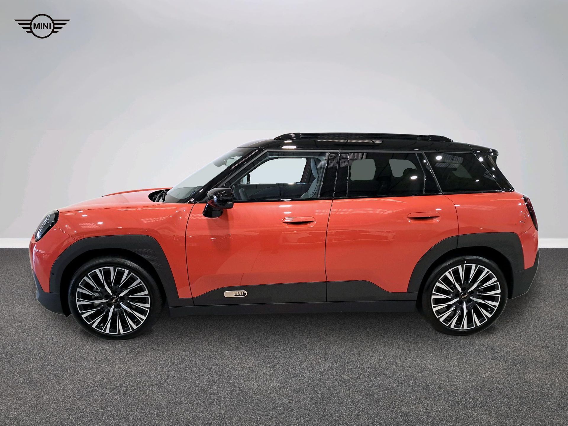 Fotos de MINI Aceman E 135 kW (184 CV)