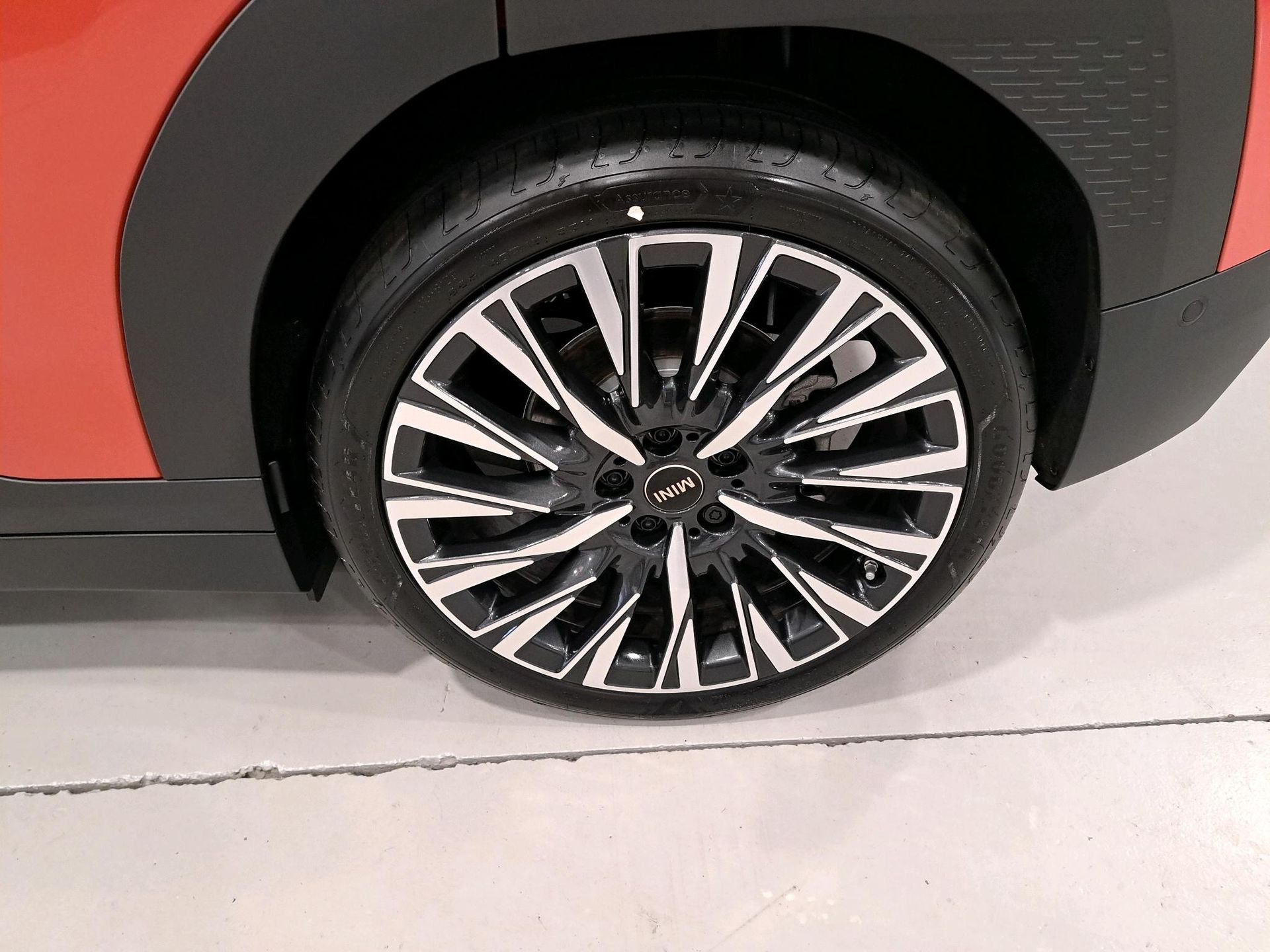 fotoG 12 del MINI MINI Aceman E 135 kW (184 CV) 184cv Eléctrico del 2025 en Madrid