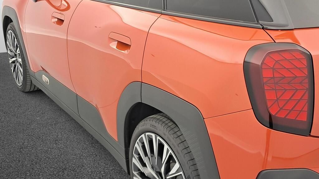 fotoG 16 del Mini MINI Aceman E 184cv Eléctrico del 2025 en Madrid