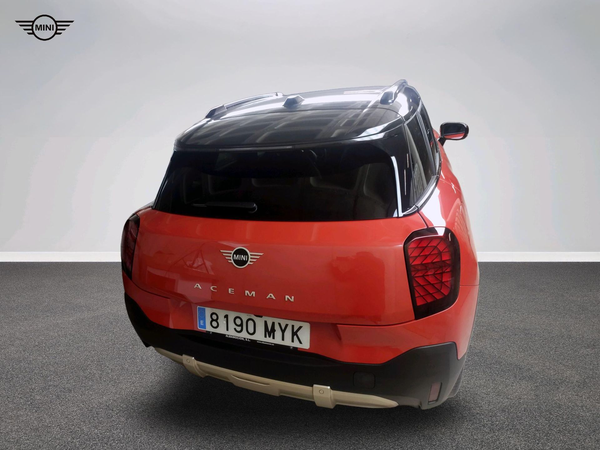 fotoG 6 del MINI MINI Aceman E 135 kW (184 CV) 184cv Eléctrico del 2025 en Madrid