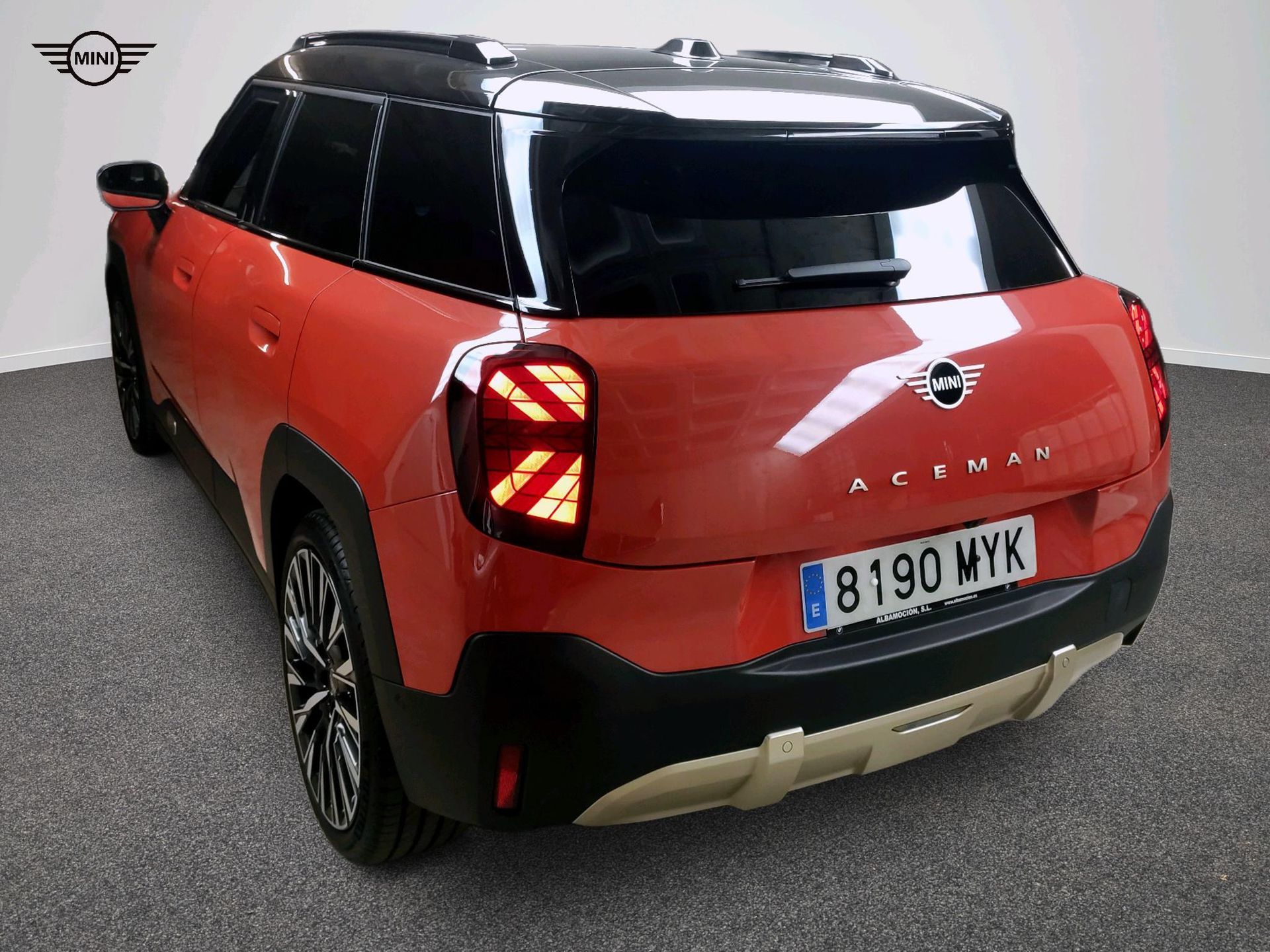 fotoG 4 del MINI MINI Aceman E 135 kW (184 CV) 184cv Eléctrico del 2025 en Madrid