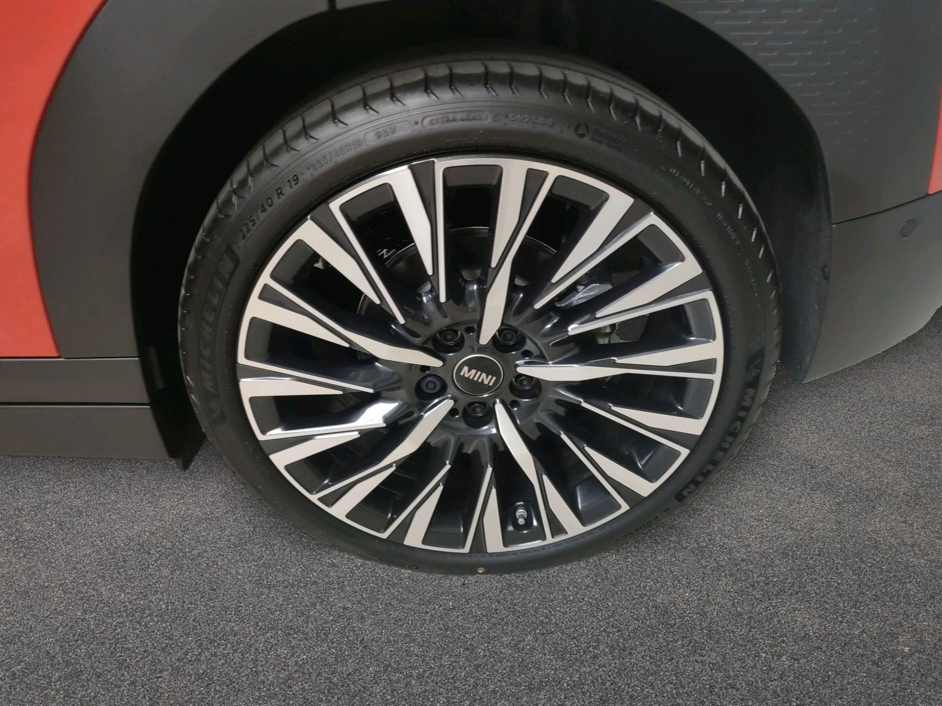 fotoG 11 del MINI MINI Aceman E 135 kW (184 CV) 184cv Eléctrico del 2025 en Madrid