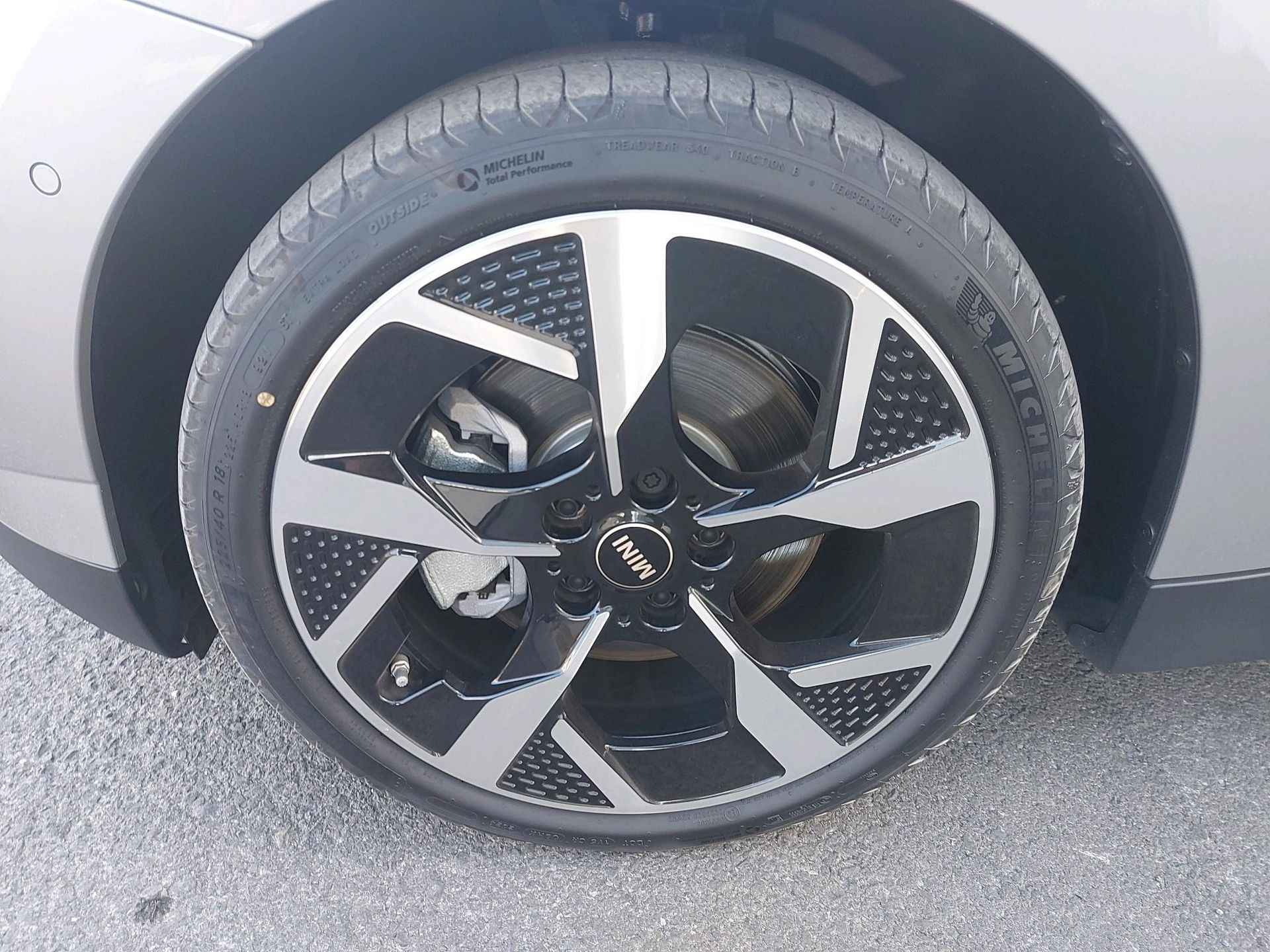 fotoG 13 del Mini MINI Cooper Eléctrico MINI Cooper E 184cv Eléctrico del 2025 en Madrid