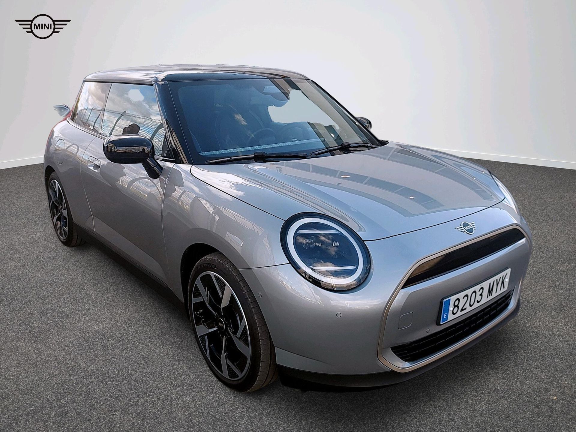 fotoG 15 del Mini MINI Cooper Eléctrico MINI Cooper E 184cv Eléctrico del 2025 en Madrid