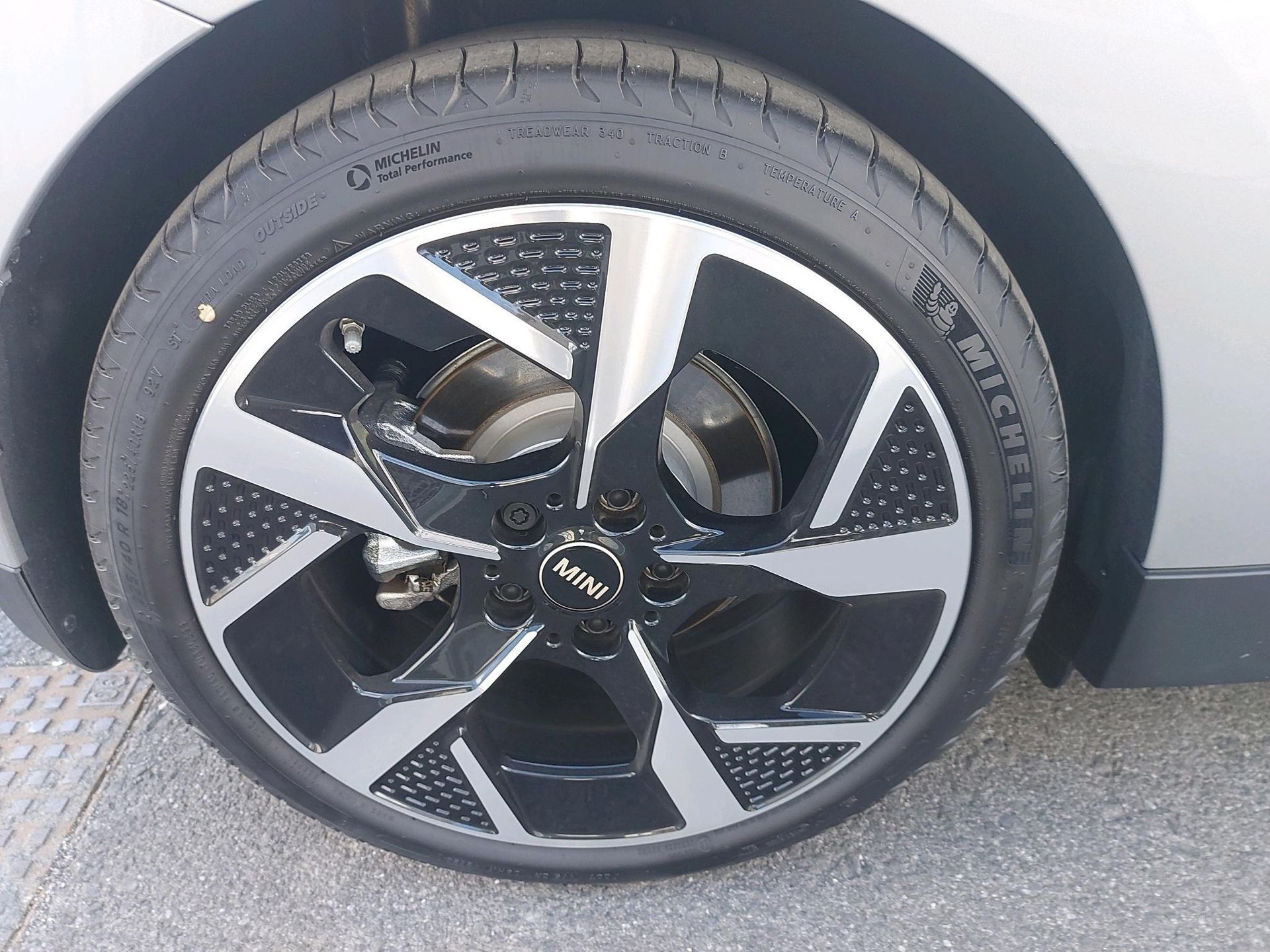 fotoG 12 del Mini MINI Cooper Eléctrico MINI Cooper E 184cv Eléctrico del 2025 en Madrid