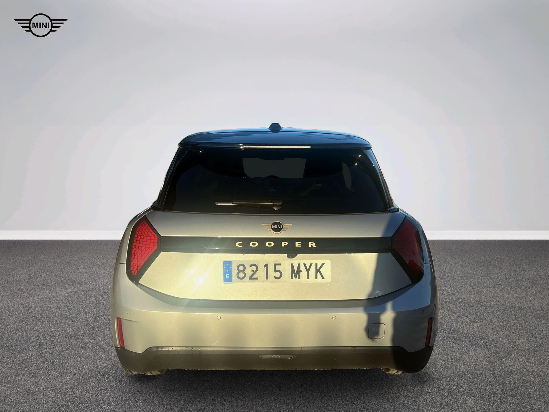 fotoG 6 del MINI MINI 3 Puertas Cooper E 135 kW (184 CV) 184cv Eléctrico del 2025 en Madrid