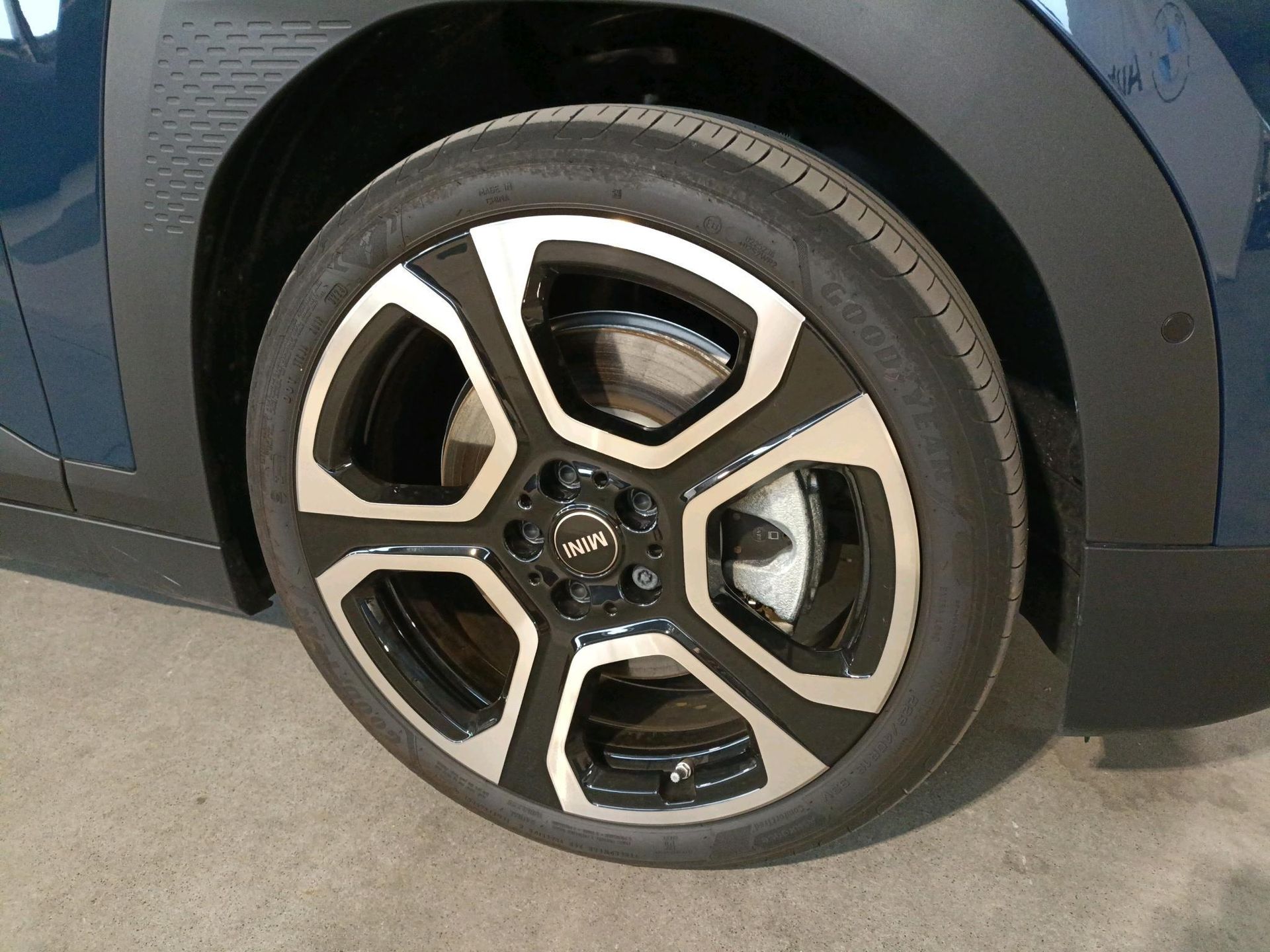 fotoG 13 del MINI MINI Aceman SE 160 kW (218 CV) 218cv Eléctrico del 2025 en Madrid