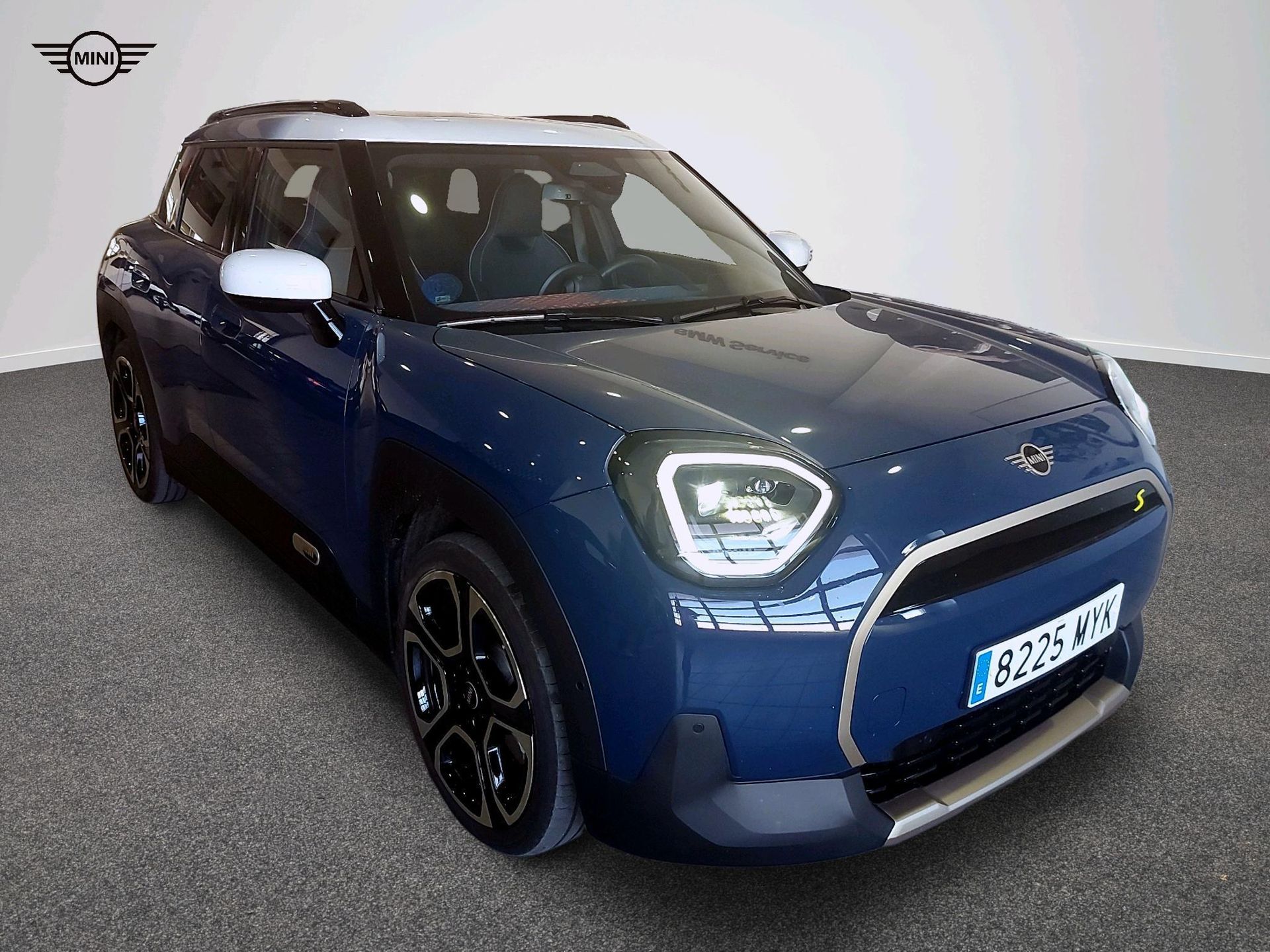 fotoG 15 del Mini MINI Aceman SE 218cv Eléctrico del 2025 en Madrid