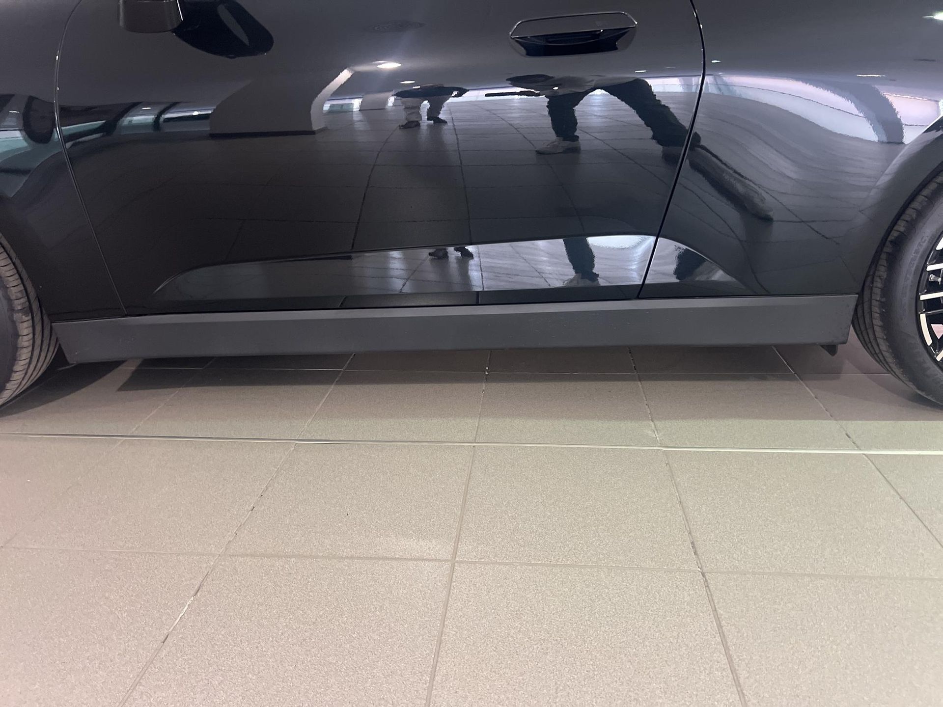 fotoG 16 del MINI MINI 3 Puertas Cooper SE 160 kW (218 CV) 218cv Eléctrico del 2025 en Madrid