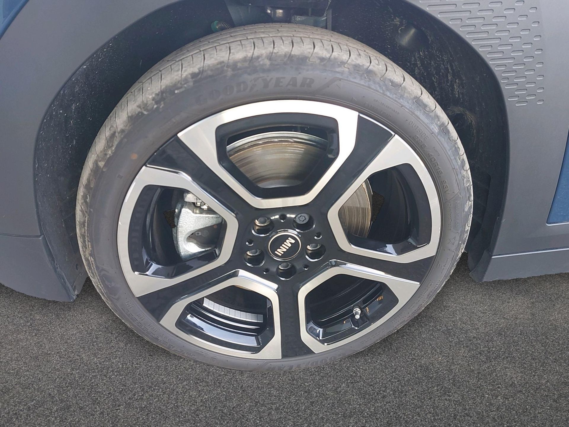 fotoG 12 del MINI MINI Aceman SE 160 kW (218 CV) 218cv Eléctrico del 2025 en Madrid