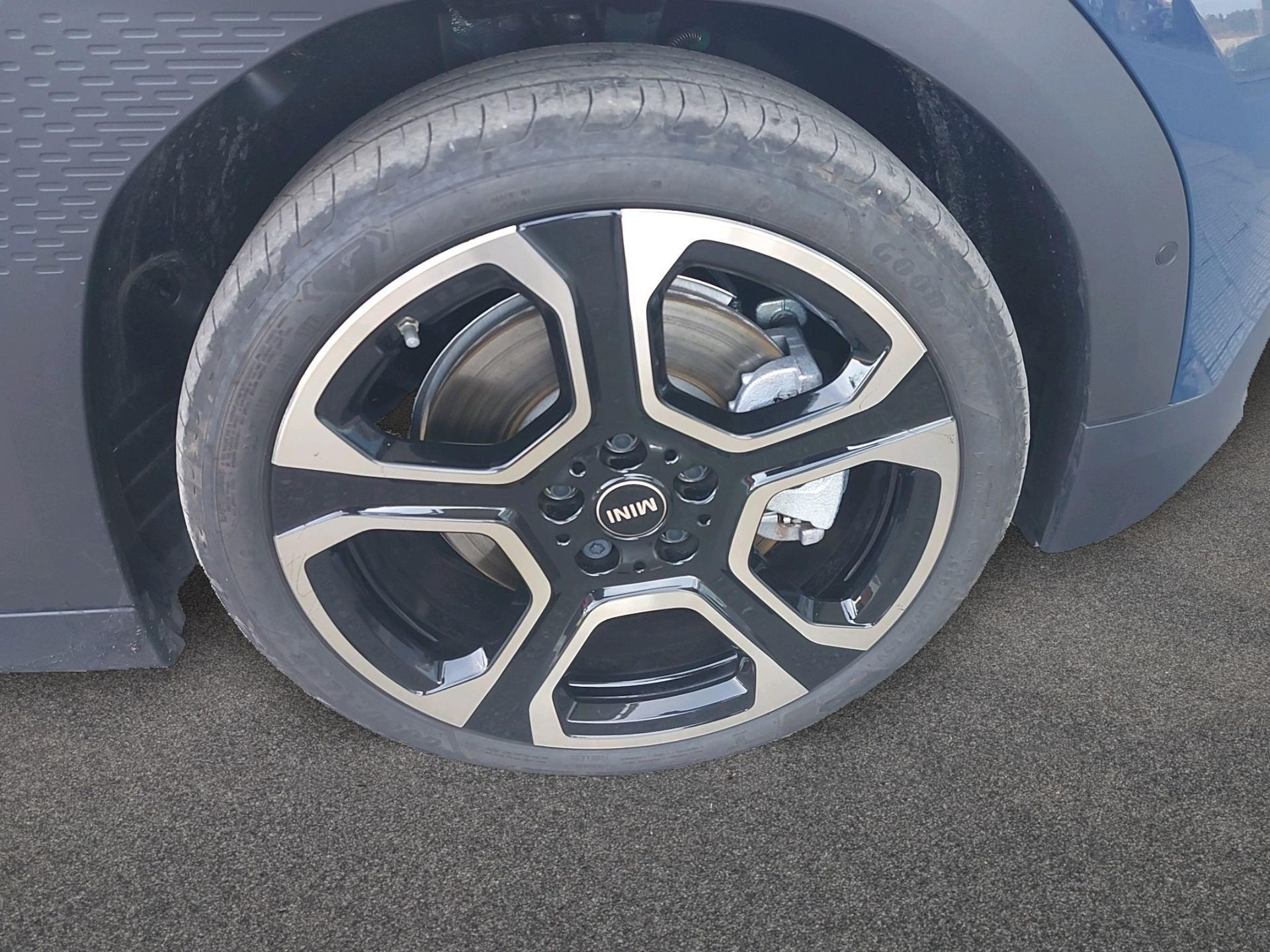 fotoG 11 del MINI MINI Aceman SE 160 kW (218 CV) 218cv Eléctrico del 2025 en Madrid