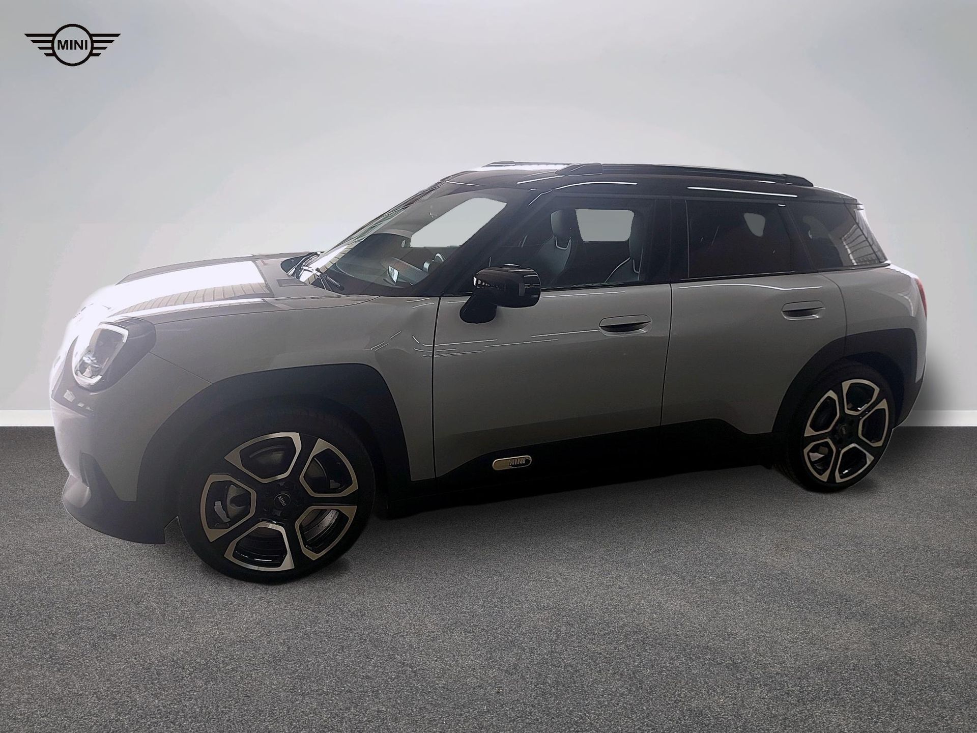 Fotos de MINI Aceman SE 160 kW (218 CV)