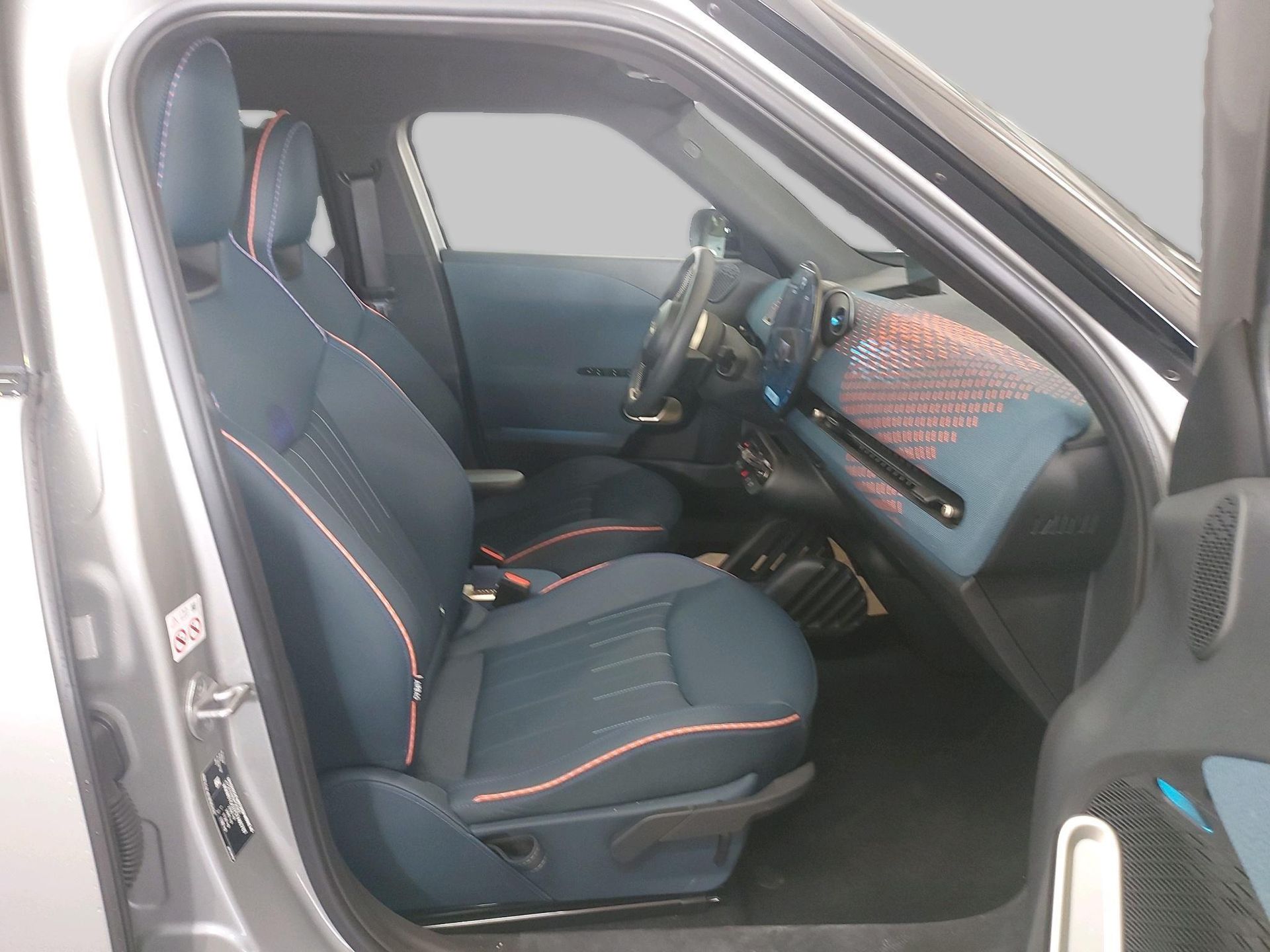 fotoG 8 del MINI MINI Aceman SE 160 kW (218 CV) 218cv Eléctrico del 2025 en Madrid