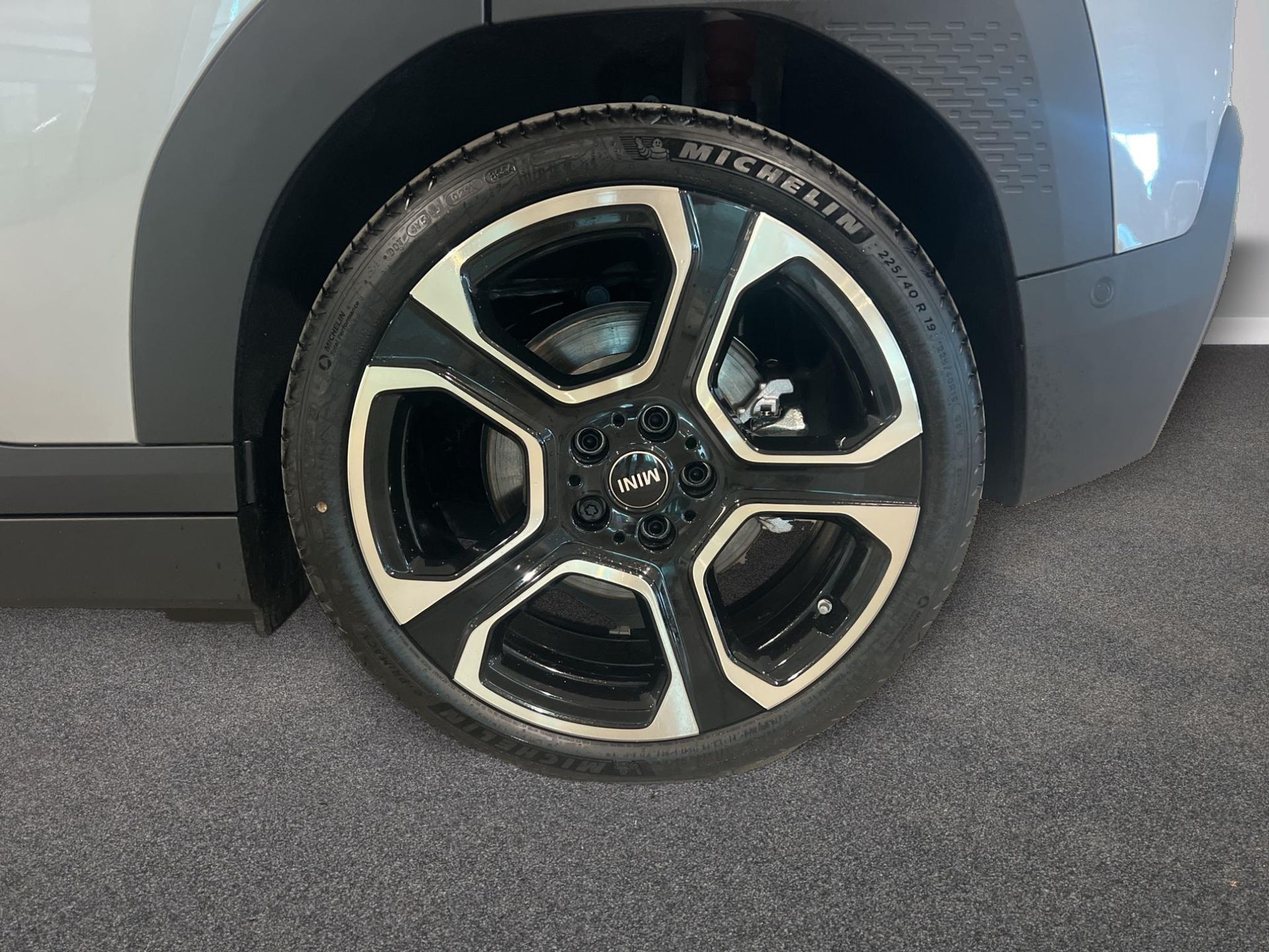 fotoG 14 del Mini MINI Aceman SE 218cv Eléctrico del 2025 en Madrid