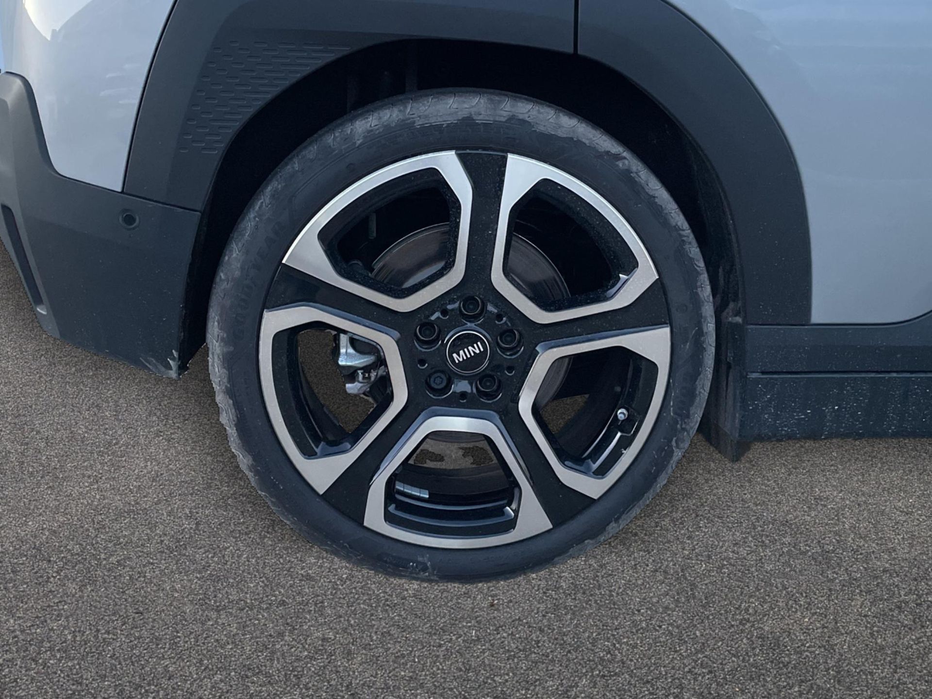 fotoG 13 del MINI MINI Aceman SE 160 kW (218 CV) 218cv Eléctrico del 2025 en Madrid