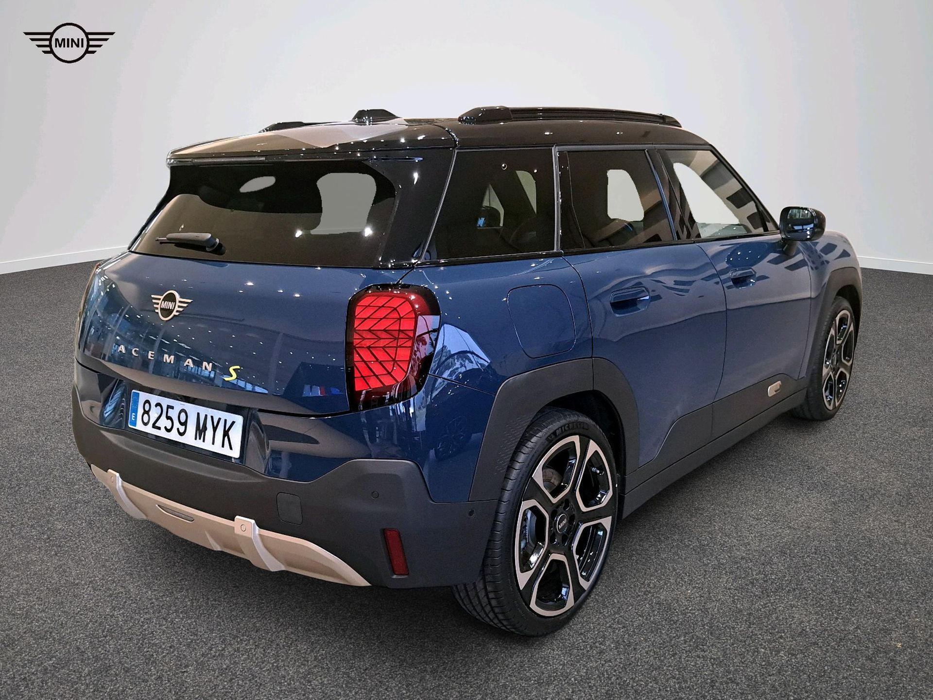 fotoG 4 del Mini MINI Aceman SE 218cv Eléctrico del 2025 en Madrid