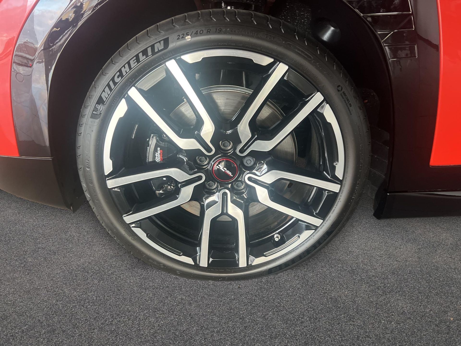 fotoG 11 del MINI MINI Aceman SE 160 kW (218 CV) 218cv Eléctrico del 2025 en Madrid