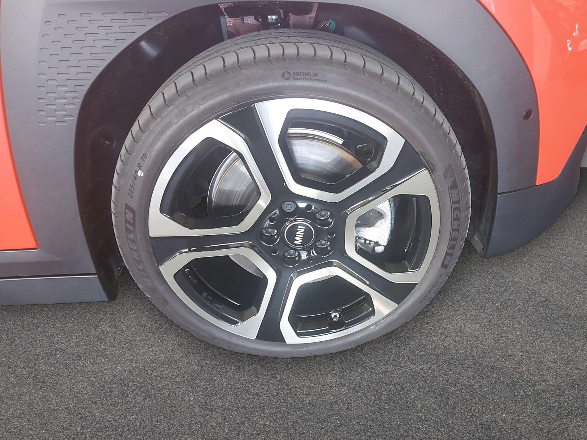 fotoG 11 del MINI MINI Aceman SE 160 kW (218 CV) 218cv Eléctrico del 2025 en Madrid