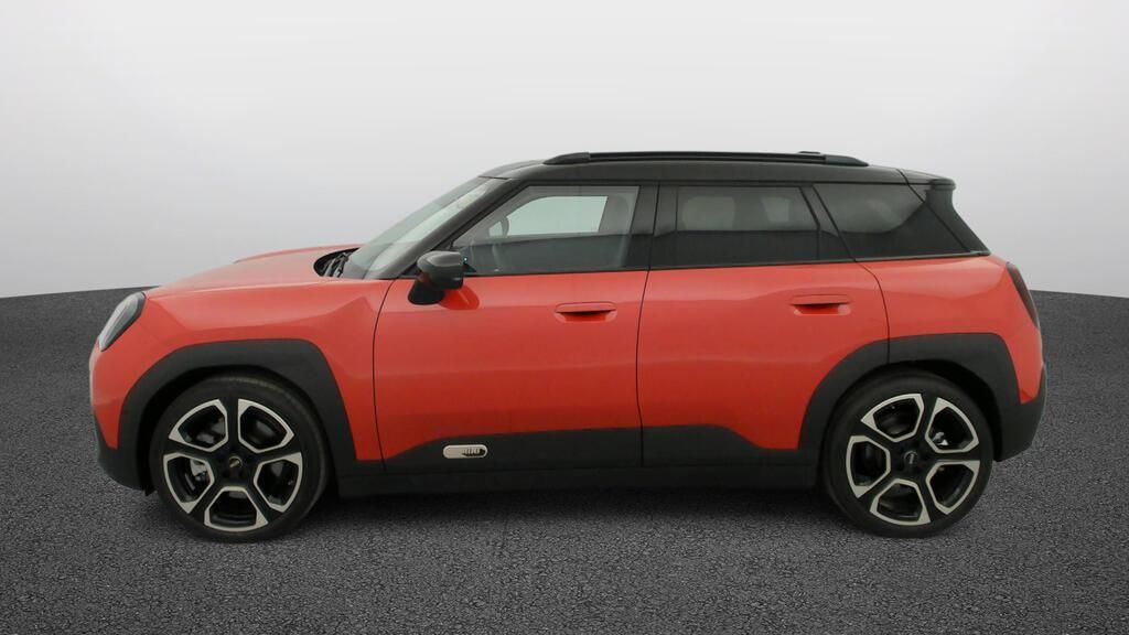 fotoG 3 del Mini MINI Aceman SE 218cv Eléctrico del 2025 en Madrid