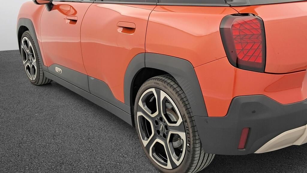 fotoG 17 del Mini MINI Aceman SE 218cv Eléctrico del 2025 en Madrid