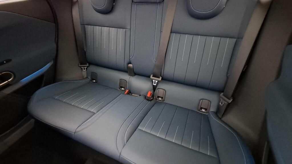 fotoG 9 del Mini MINI Aceman SE 218cv Eléctrico del 2025 en Madrid