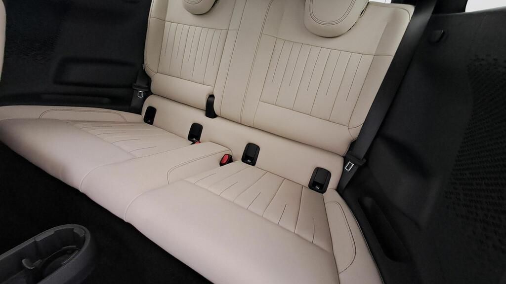 fotoG 9 del MINI MINI 3 Puertas Cooper SE 160 kW (218 CV) 218cv Eléctrico del 2025 en Madrid